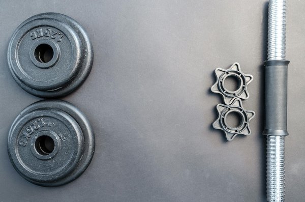 Quali sono le tecniche di discesa più efficaci per migliorare la velocità?